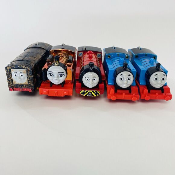 Thomas & Friends Lot of 4 Engines Nia Victor Diesel Speed Spark Motor Train Toy - Picture 1 of 16
